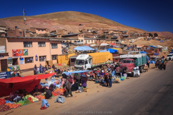 Comércio a beira da estrada para Oruro